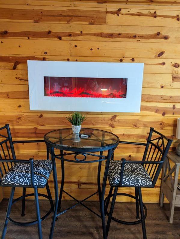 מלון North Fork Red Barn Retreat מראה חיצוני תמונה