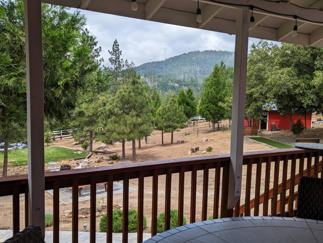 מלון North Fork Red Barn Retreat מראה חיצוני תמונה