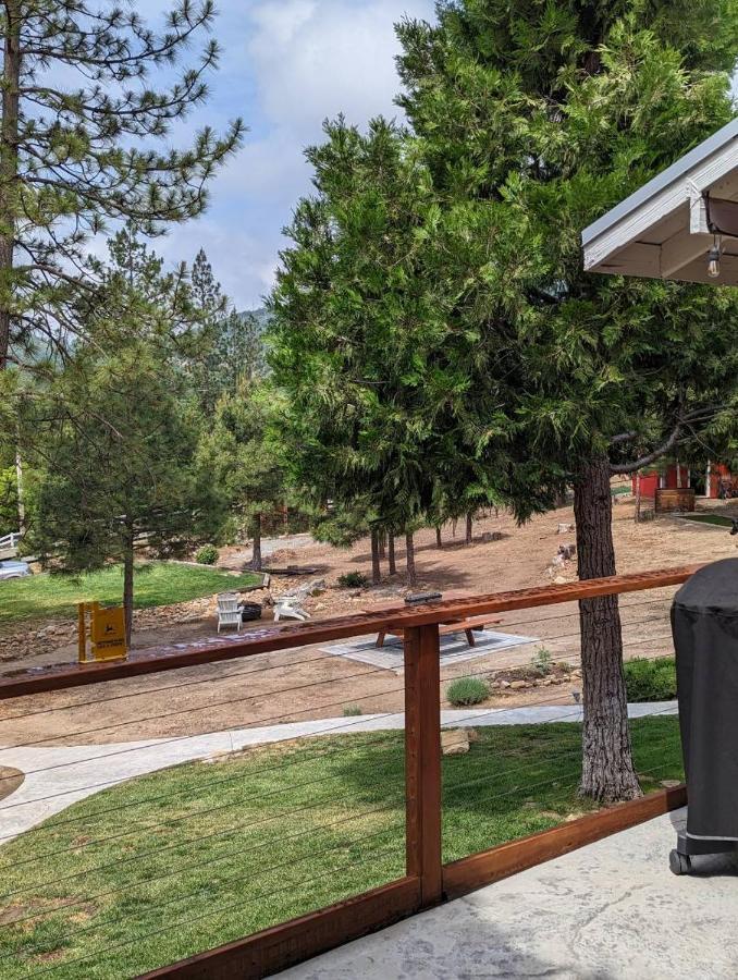 מלון North Fork Red Barn Retreat מראה חיצוני תמונה
