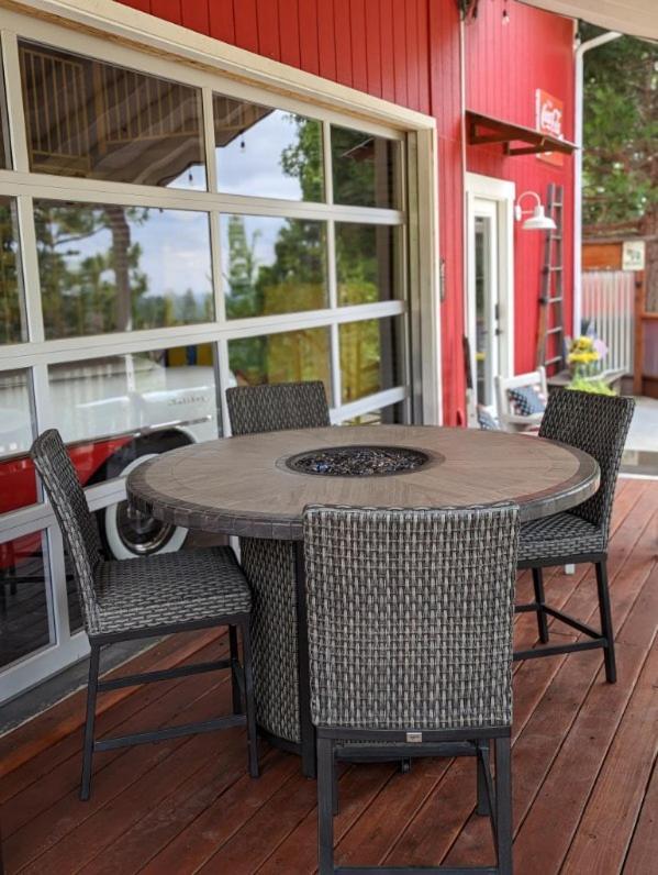 מלון North Fork Red Barn Retreat מראה חיצוני תמונה